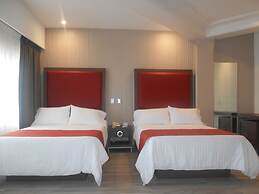Hotel Puente Real