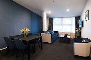 Gilmer Apartment Hotel