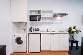Gilmer Apartment Hotel