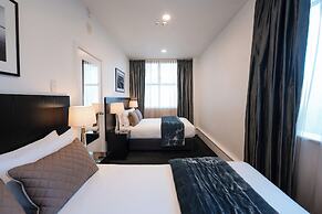 Gilmer Apartment Hotel