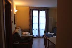 Neve Sole Folgarida Resort Aparthotel
