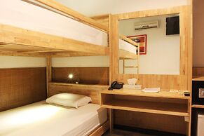 Hotel Karthi