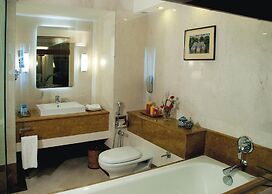 Avari Lahore