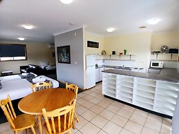 Coastal Bay Motel Coffs Harbour