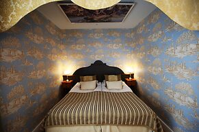 Boutique Hotel Yöpuu