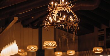 Lapland Hotels Sirkantähti