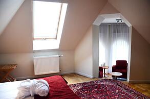 TRIBE Riga City Centre Hotel - Renovated 2026