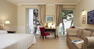 Hotel Riviera & Maximilians