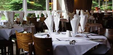 Highlander Hotel