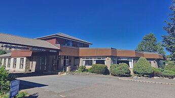 Highlander Hotel