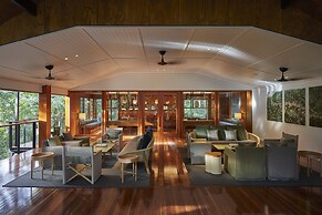 Silky Oaks Lodge, Beckons