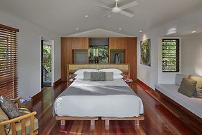 Silky Oaks Lodge, Beckons