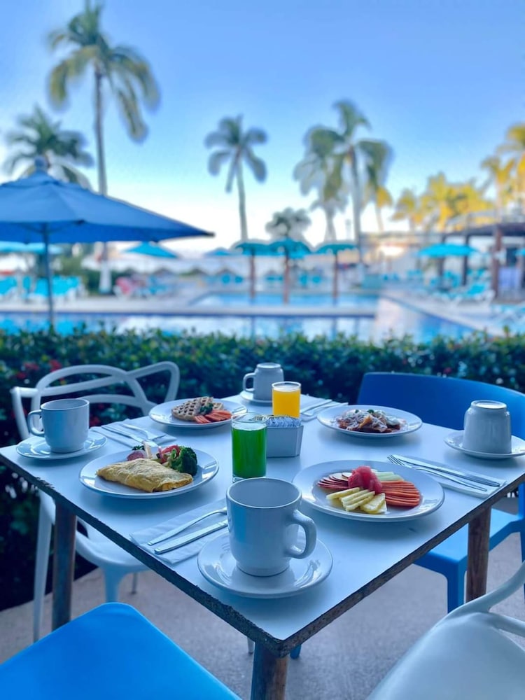Fontan Ixtapa Beach Resort - All Inclusive