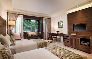 Ubud Village Hotel