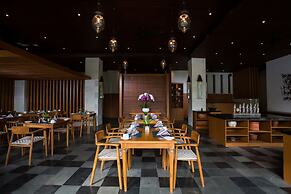Ubud Village Hotel
