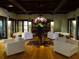 Ubud Village Hotel