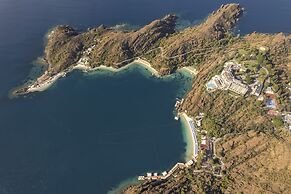 D Maris Bay