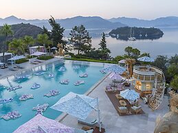 D Maris Bay