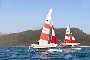 D Maris Bay