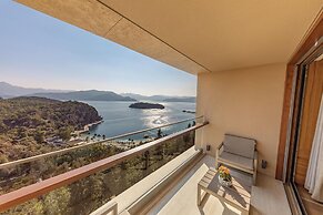 D Maris Bay