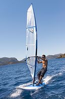 D Maris Bay