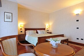 Hotel Roxy Plaza