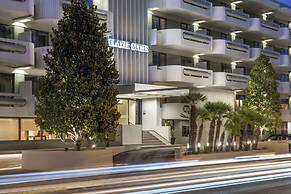 Blazer Suites Hotel