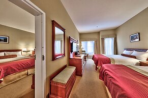 Sun Peaks Lodge