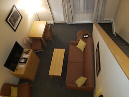 Sun Peaks Lodge