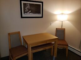 Sun Peaks Lodge