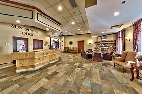 Sun Peaks Lodge