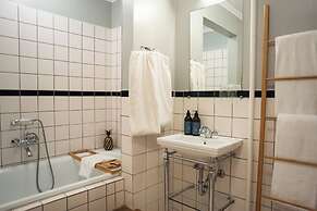 SOFS Boutique Hotel