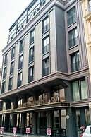 Lady Diana Hotel