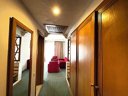 Hotel Marina Palace