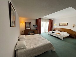 Hotel Marina Palace