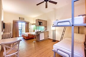 Microtel by Wyndham Boracay