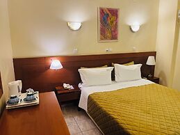 Hotel Triton