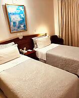 Hotel Triton