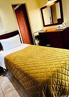 Hotel Triton