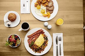 Hilton Garden Inn Solomons