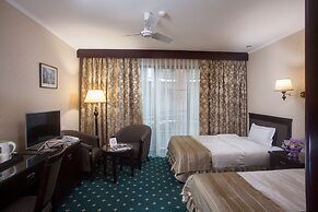 London Hotel