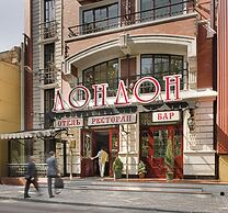 London Hotel