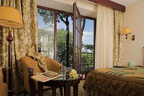 London Hotel