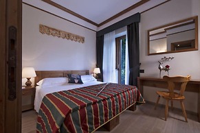 Boutique Hotel Villa Blu Cortina