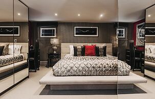 Square Townhouse