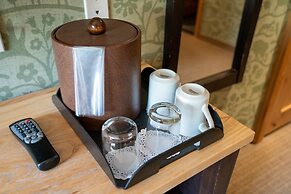 The Fox Hotel and Suites