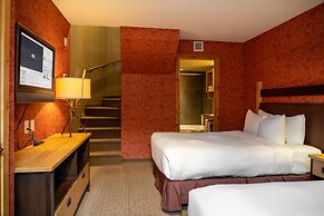 The Fox Hotel and Suites