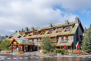 The Fox Hotel and Suites
