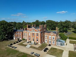 Warbrook House Heritage Hotel