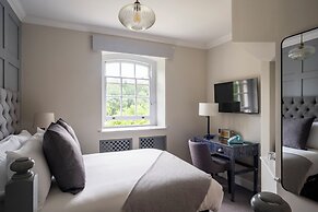 Warbrook House Heritage Hotel